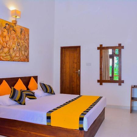 Amuththa Resort Anuradhapura Exterior photo