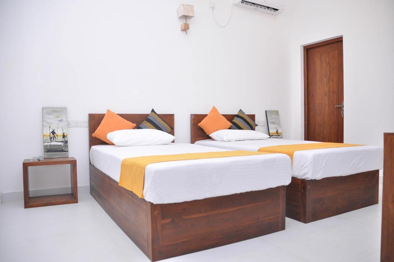 Amuththa Resort Anuradhapura Exterior photo